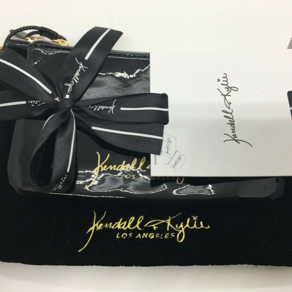 NEW Kendall + Kylie Black Removable Pouches 2 Pc - Picture 2 of 7